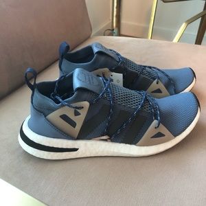 Adidas Arkyn sneakers size 8 1/2